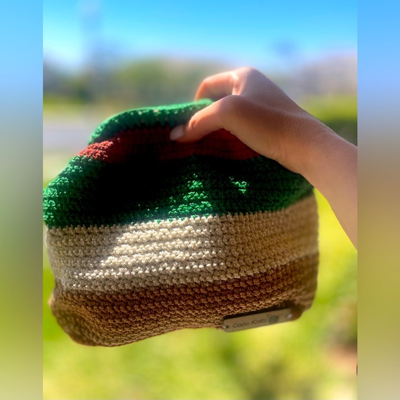 Handbags - Elegant woven clutch